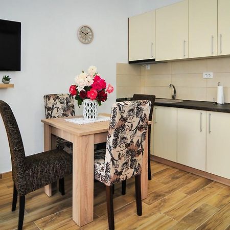 Apartmani Bekonja Tivat Eksteriør bilde