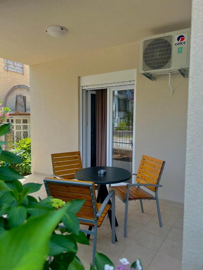 Apartmani Bekonja Tivat Eksteriør bilde