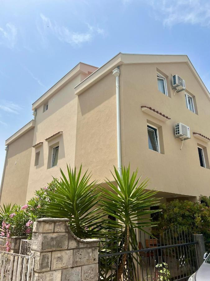 Apartmani Bekonja Tivat Eksteriør bilde