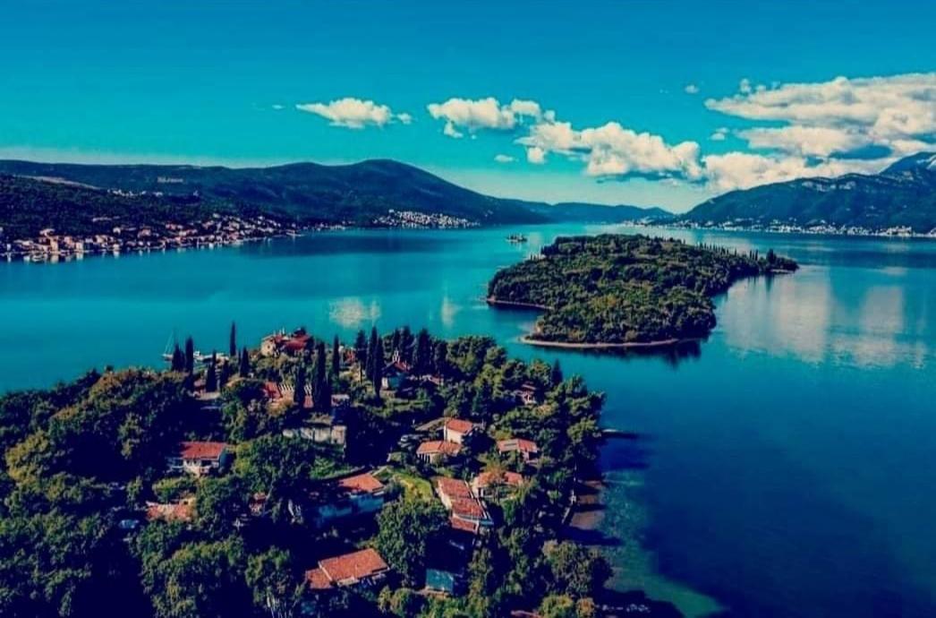 Apartmani Bekonja Tivat Eksteriør bilde